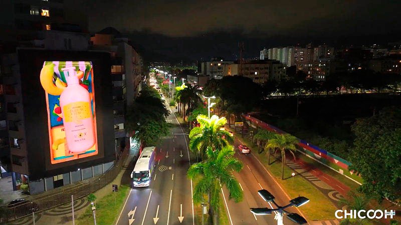 O Boticário cria estratégia com 3D anamórfico para lançar nova linha de cuidados em parceria com AlmapBBDO e CHICOOH+